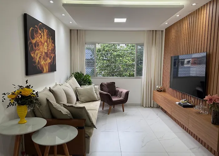 Apartamento No Centro De Jardim Camburi